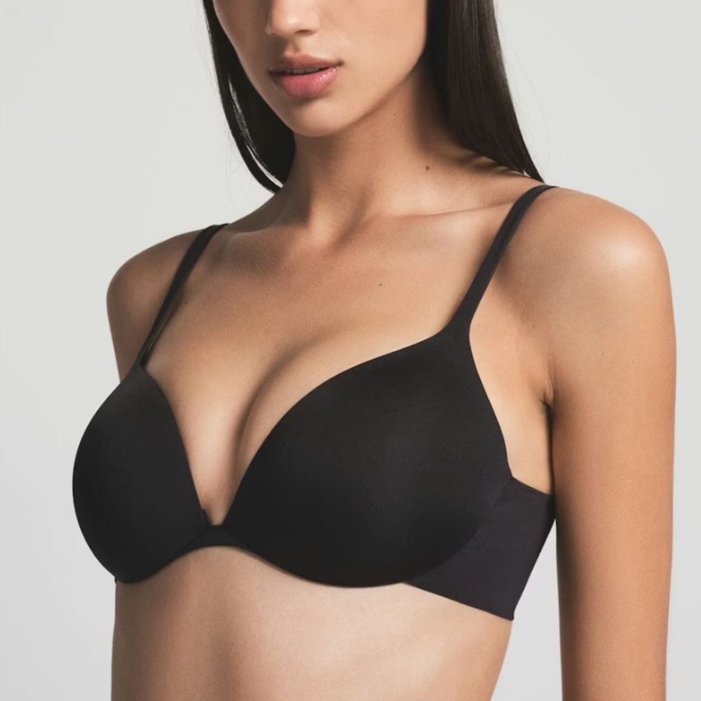 Skims Kim Kardashian ultimate teardrop black pushup Bra 34B